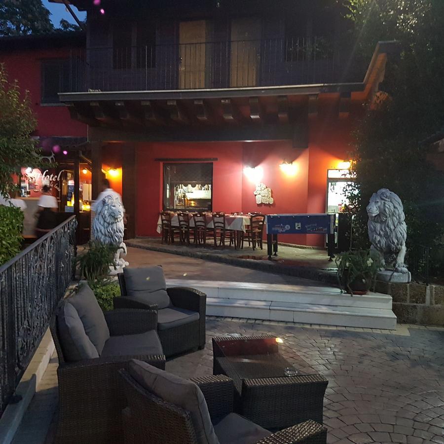 Hotel Il Dito E La Luna Ripa Teatina Kültér fotó