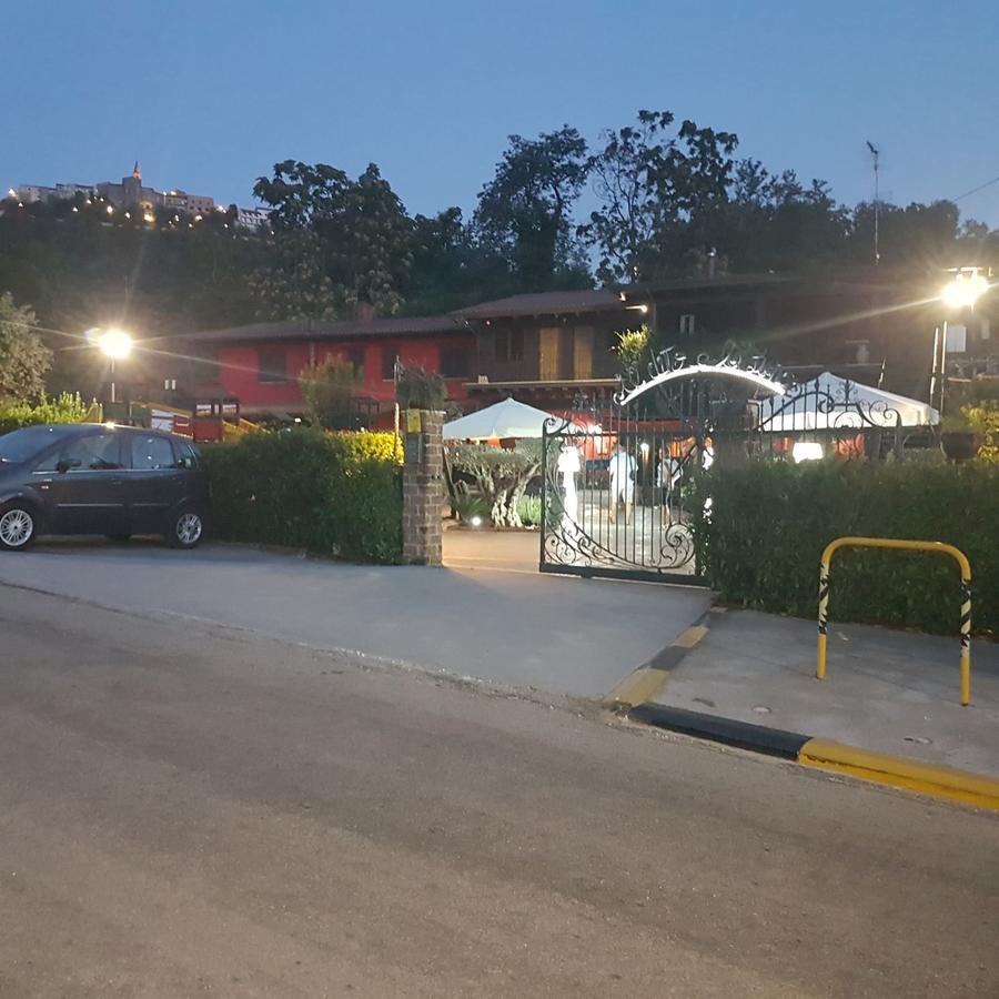 Hotel Il Dito E La Luna Ripa Teatina Kültér fotó